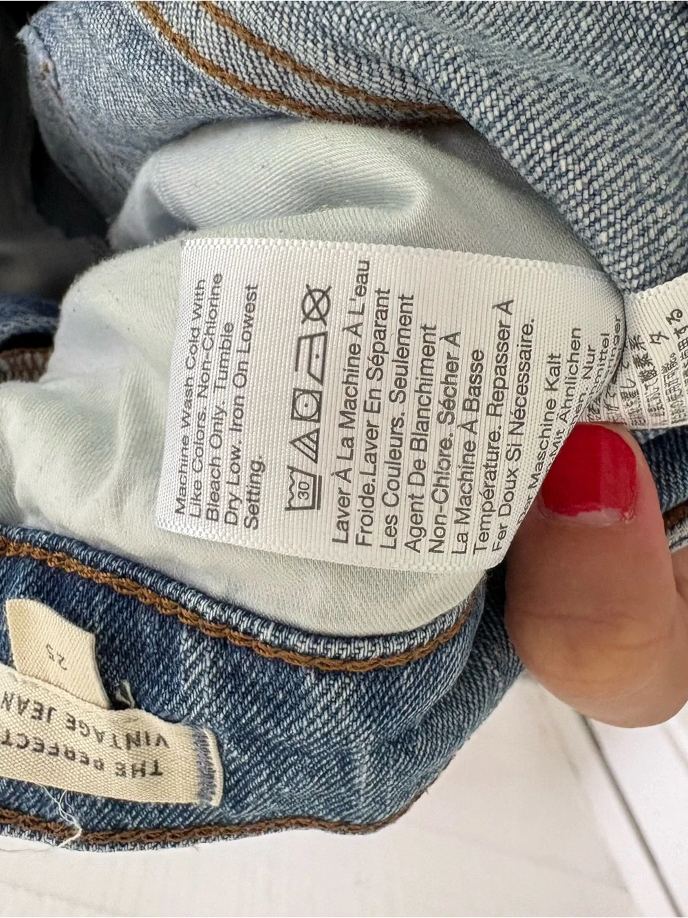 Madewell The Perfect Vintage Jean Women’s Size 25 High Rise Raw Hem Light Wash